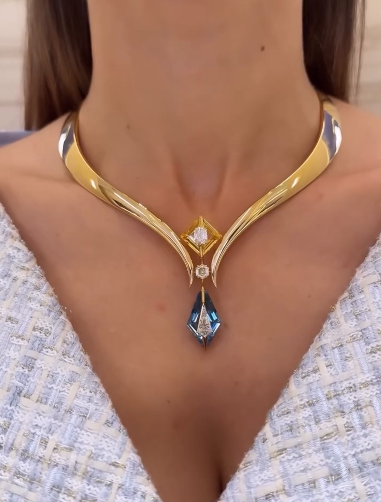 ‘Kissing’ Yellow Sapphire No Heat And Diamond Necklace