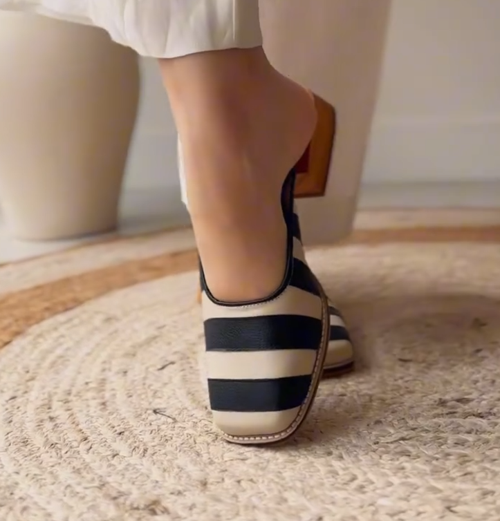 Striped wedge heel slippers