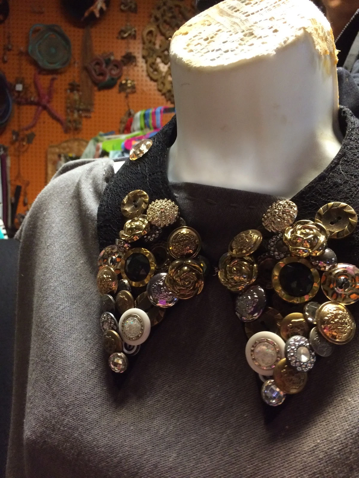 Rhinestone Beaded Heavy-Duty Pointed Collar False Collar