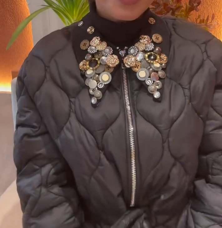 Rhinestone Beaded Heavy-Duty Pointed Collar False Collar