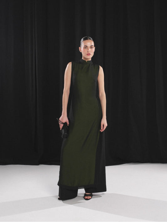 Double-layered waist-cinching outer garment