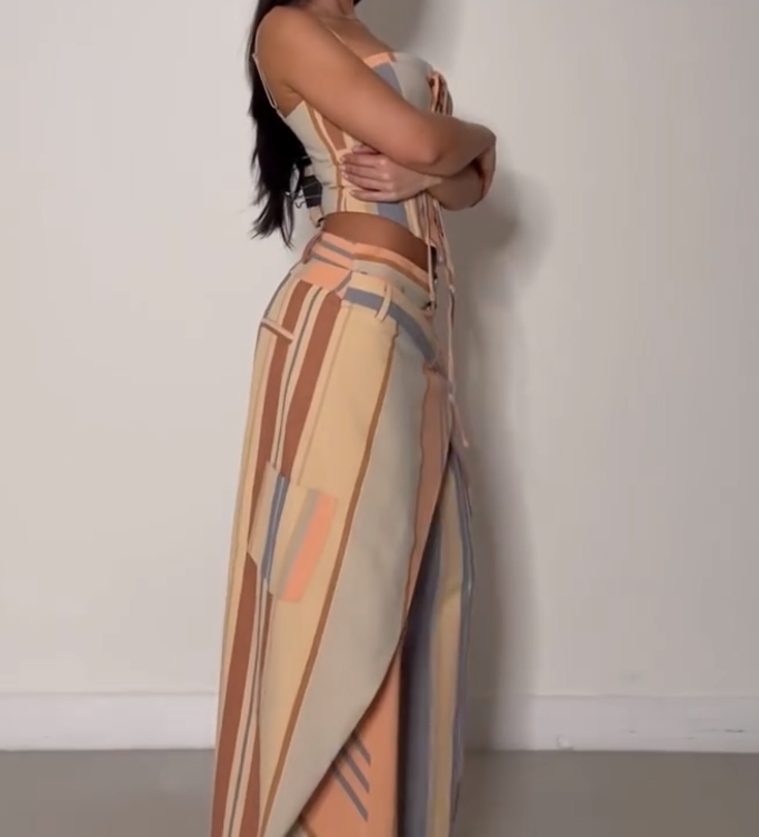 Tight-fitting camisole + irregular trousers set